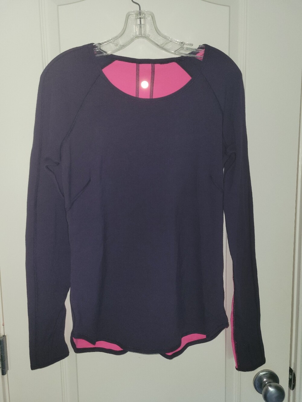 Women’s Reversible Long Sleeve Top in Dark Purple Or Pink With Thumb Holes